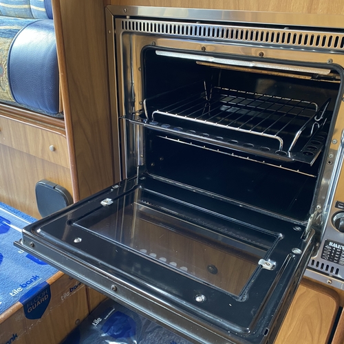 IH Savannah Gold Luxury Camper Van 2 Berth 2.8 JTD 62974 Miles Fiat Ducato 2001