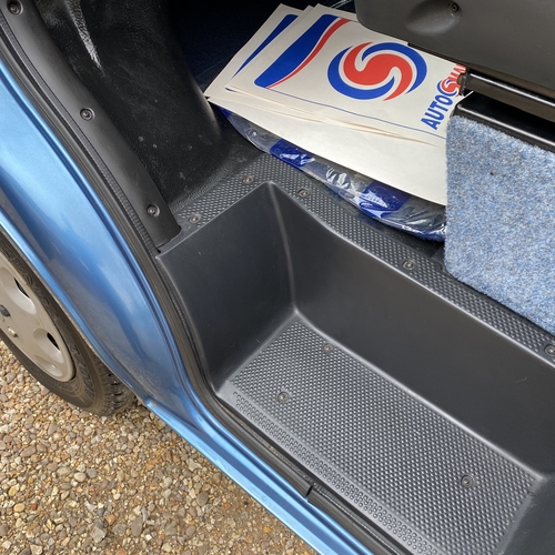 IH Savannah Gold Luxury Camper Van 2 Berth 2.8 JTD 62974 Miles Fiat Ducato 2001