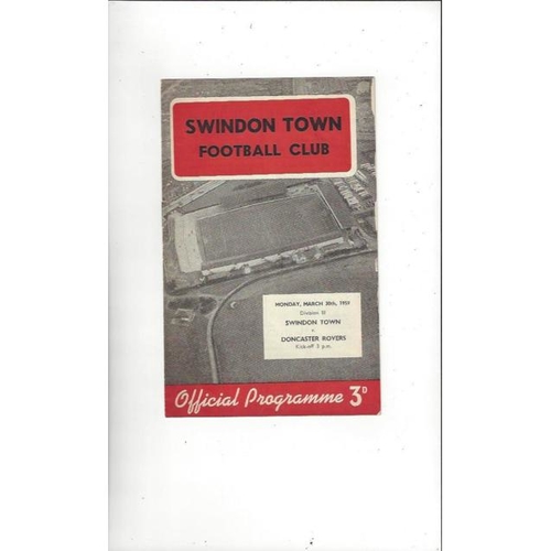 1958/59 Swindon Town v Doncaster Rovers Football Programme