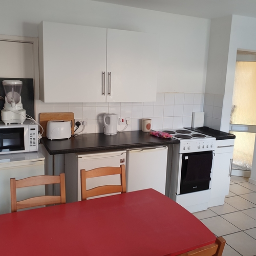 Budget Town Centre House By St Pauls University Campus For 3 People