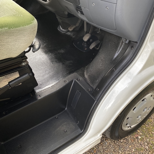 AutoTrail Trigano Tribute 2 Berth Camper Van - 2005 Fiat Ducato 2.3TD - 59266 Miles