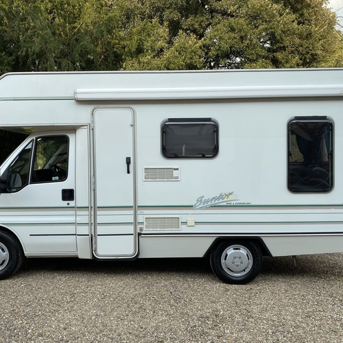 Swift Suntor 590RL Millennium Motorhome 1 Family Owner ONLY 12486 Miles Fiat Ducato