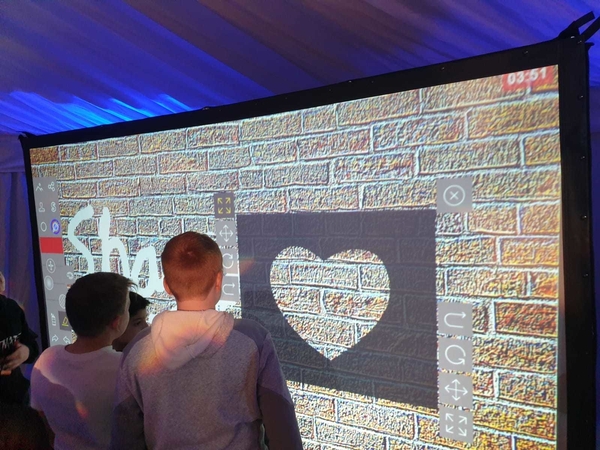 What is a Digital Graffiti Wall?
