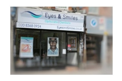 Find Out About the most Clean Hygienic Dental Clinic Eyes & Smiles N11 New Southgate London