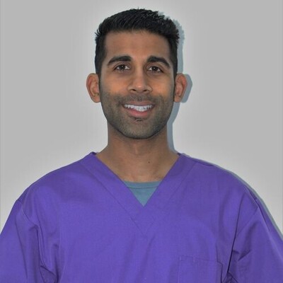 Dr Akhil Haria BDS 2010 (Hons) MJDF (2012) RCS (ENG) Dentist in Friern Barnet, N11, New Southgate, Arnos Grove, Finchley, Bounds Green, North London. Providing Invisalign Teeth Straightening, Teeth Whitening, Dental Implants, Composite Bonding