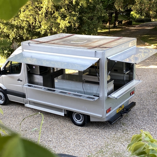 2010 VW Crafter 35 TDi 108 - Catering Van Trailer Food Truck - ONLY 45712 Miles