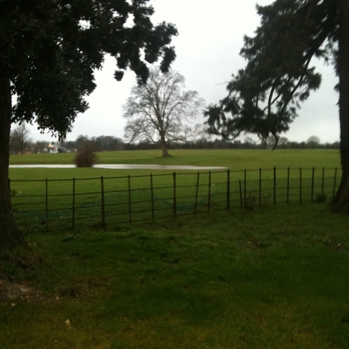 OLD WOLVERTON - 3 BEDROOM BARN CONVERSION