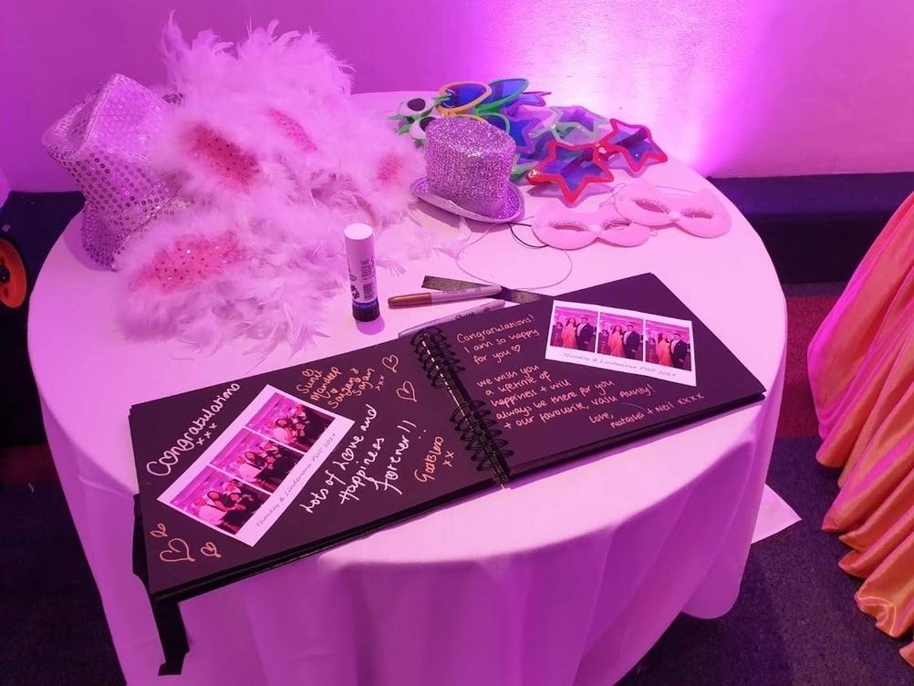 Magic Mirror Photo Booth