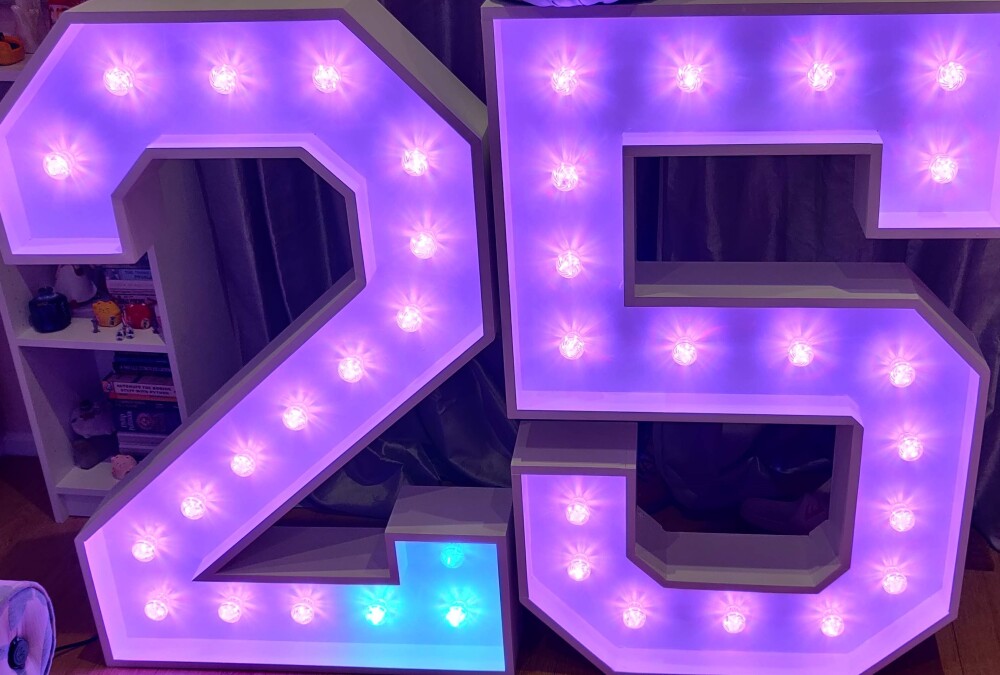 Light Up 25 Numbers, pink