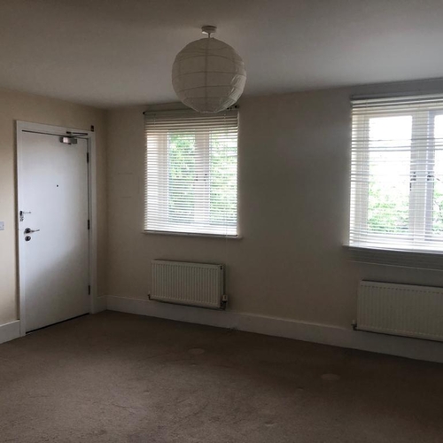 BROUGHTON - 1 BEDROOM