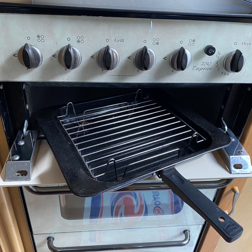 Swift Sunseeker 100 Motorhome 5 Berth 2005 Peugeot Boxer SWB 2.0 HDi