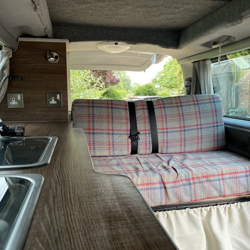 Toyota Granvia Camper Van 2 Berth 3.0 Diesel Automatic 1996 Model