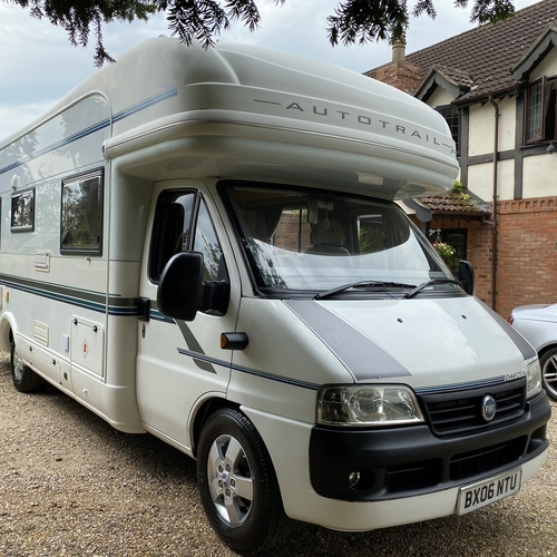 2006 AutoTrail Dakota SE Motorhome Luxury 4 Berth Fixed Bed 26461 Miles Huge Spec