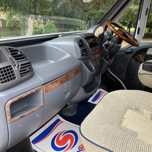 2006 AutoTrail Dakota SE Motorhome Luxury 4 Berth Fixed Bed 26461 Miles Huge Spec