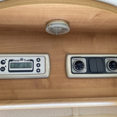 2006 AutoTrail Dakota SE Motorhome Luxury 4 Berth Fixed Bed 26461 Miles Huge Spec