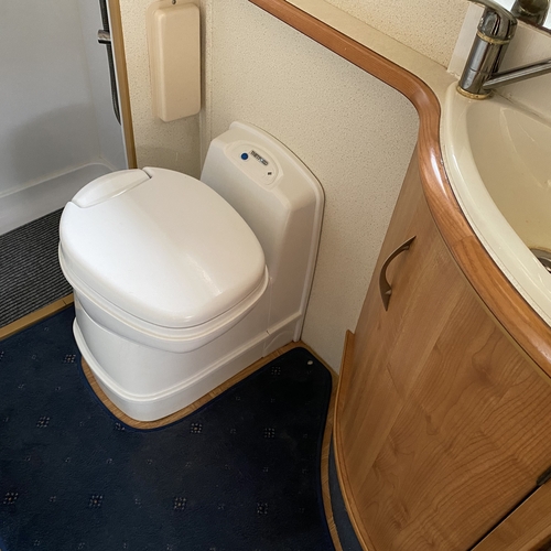 2006 AutoTrail Dakota SE Motorhome Luxury 4 Berth Fixed Bed 26461 Miles Huge Spec