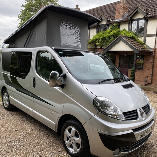 2011 Renault Trafic Sport 2.0 DCi 115 Camper Van 4 Berth - Air Con - Rear Camera