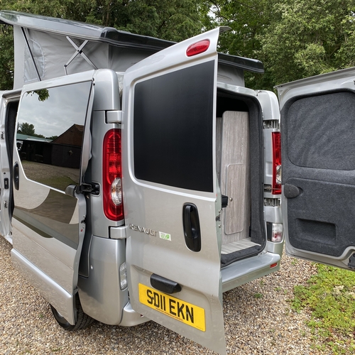 2011 Renault Trafic Sport 2.0 DCi 115 Camper Van 4 Berth - Air Con - Rear Camera