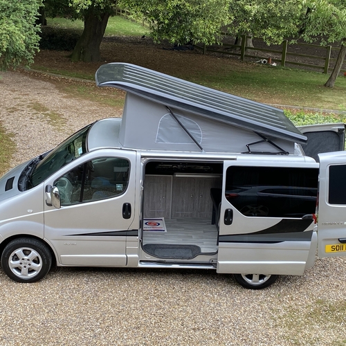 2011 Renault Trafic Sport 2.0 DCi 115 Camper Van 4 Berth - Air Con - Rear Camera