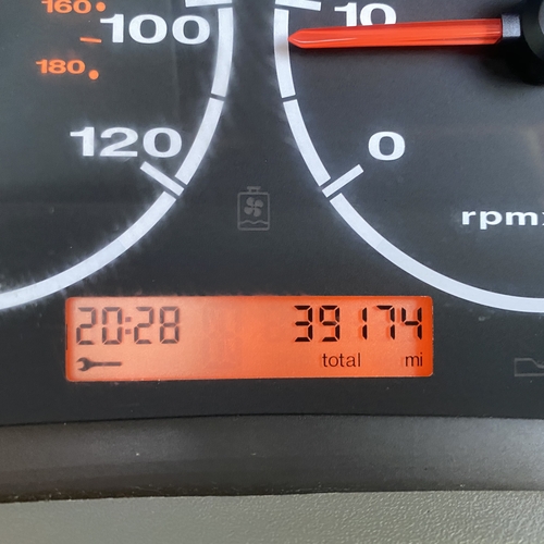 Auto Sleeper Nuevo ES Motorhome Super Compact 4 Berth 39174 miles