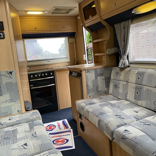 Auto Sleeper Nuevo ES Motorhome Super Compact 4 Berth 39174 miles