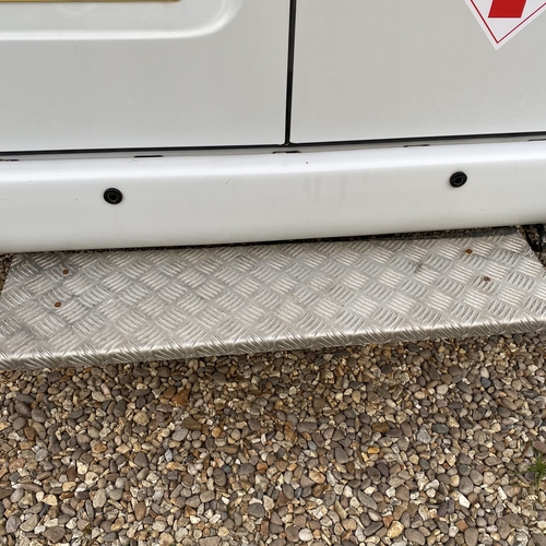 IH Oregon 98 SWB Mercedes Camper Van 2 Berth 77565 miles