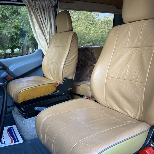 IH Oregon 98 SWB Mercedes Camper Van 2 Berth 77565 miles