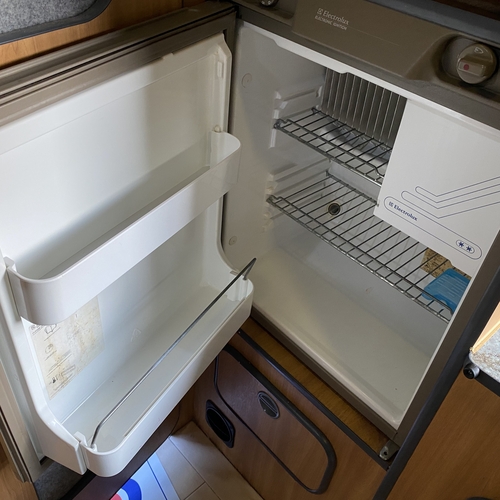 IH Oregon 98 SWB Mercedes Camper Van 2 Berth 77565 miles