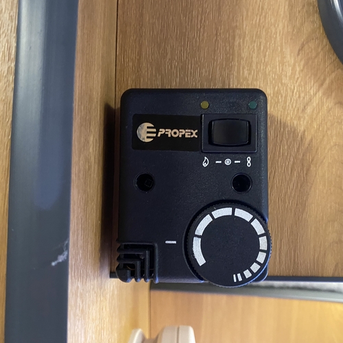 IH Oregon 98 SWB Mercedes Camper Van 2 Berth 77565 miles