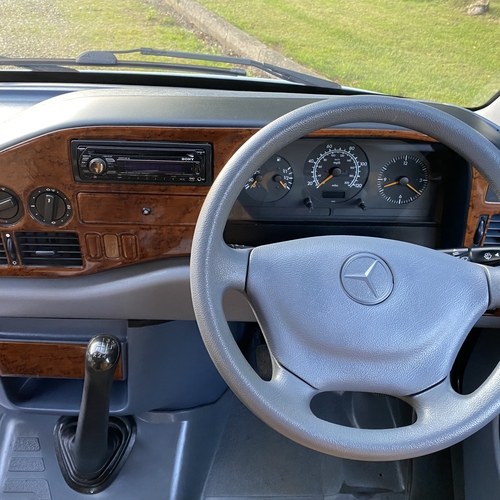 IH Oregon 98 SWB Mercedes Camper Van 2 Berth 77565 miles