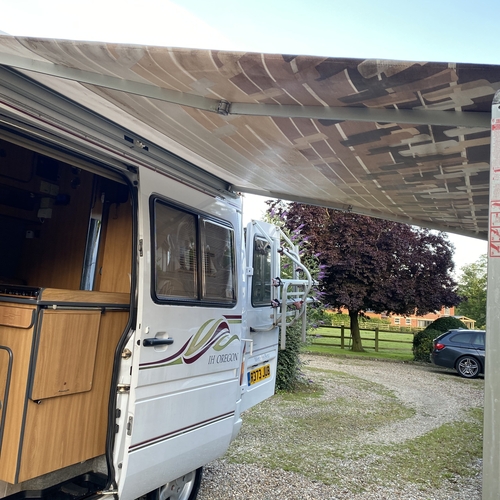 IH Oregon 98 SWB Mercedes Camper Van 2 Berth 77565 miles