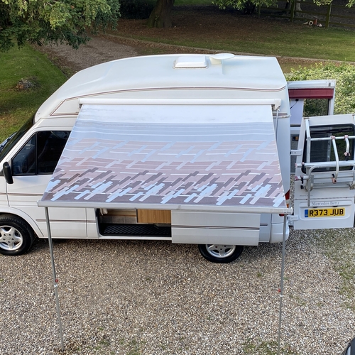 IH Oregon 98 SWB Mercedes Camper Van 2 Berth 77565 miles