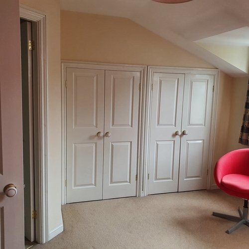 Sheldons Court, 5 Bedroom 3 Bathroom Town house with Garden