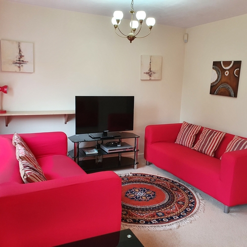 Sheldons Court, 5 Bedroom 3 Bathroom Town house with Garden