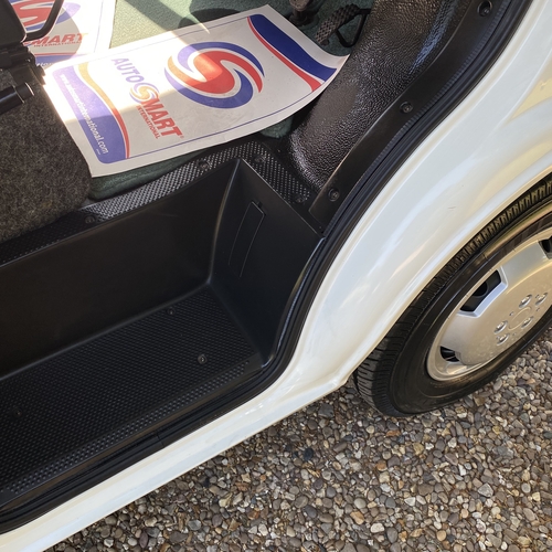 Lunar Newstar 58E Motorhome 5 Berth 2.3HDi - Fiat Ducato 10800 Miles - 2005 Model