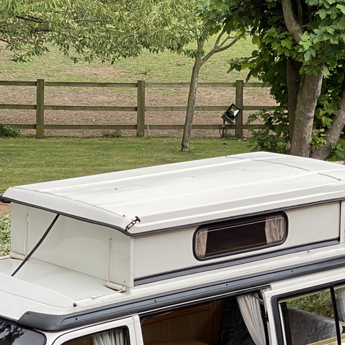 1999 (V)reg VW T4 Transporter Autosleeper Trooper 4 Berth Camper Van - STUNNING