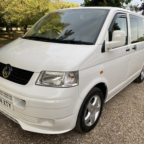 2004 VW T5 Camper Van - White - Leather - 240v/12v