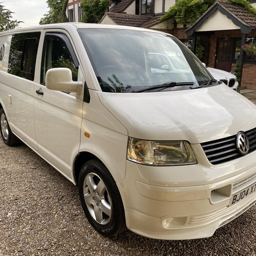 2004 VW T5 Camper Van - White - Leather - 240v/12v