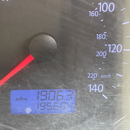 2004 VW T5 Camper Van - White - Leather - 240v/12v