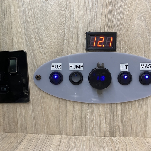 2004 VW T5 Camper Van - White - Leather - 240v/12v