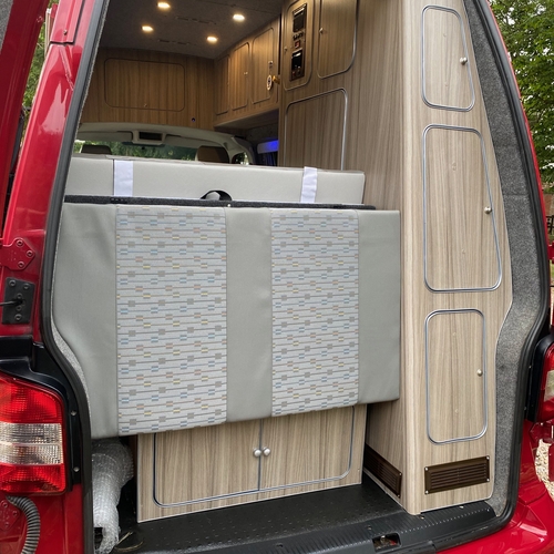 2011 (61)reg VW Transporter T5 High Top LWB T30 84TDi Camper Van 2 Berth