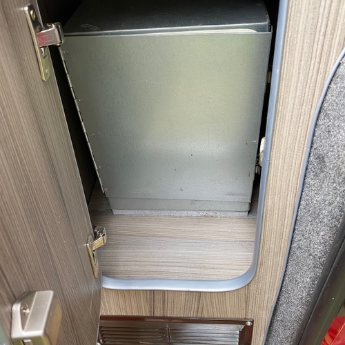 2011 (61)reg VW Transporter T5 High Top LWB T30 84TDi Camper Van 2 Berth