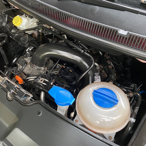 2011 (61)reg VW Transporter T5 High Top LWB T30 84TDi Camper Van 2 Berth