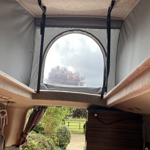 2006 Nissan Serena Camper Van 4 Berth PRO conversion 2.0 Petrol Automatic 55472 miles