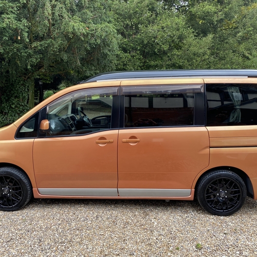 2006 Nissan Serena Camper Van 4 Berth PRO conversion 2.0 Petrol Automatic 55472 miles