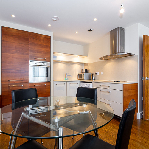 CELESTIA CARDIFF BAY FURNISHED ONE BEDROOM APARTMENT