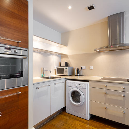CELESTIA CARDIFF BAY FURNISHED ONE BEDROOM APARTMENT