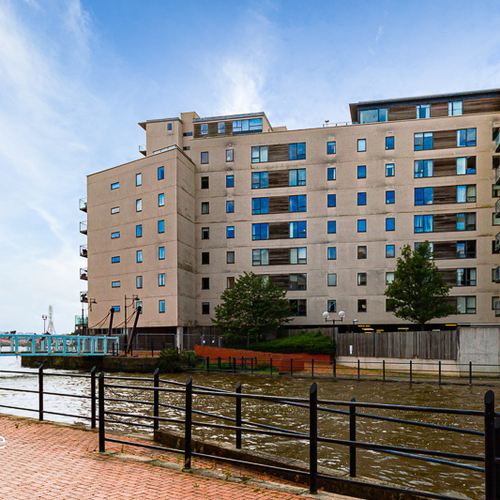 CELESTIA CARDIFF BAY FURNISHED ONE BEDROOM APARTMENT