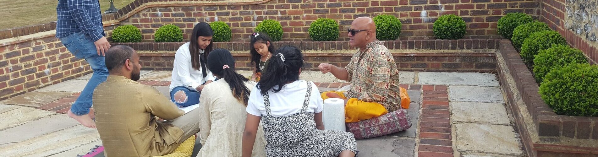 HINDU PRIEST@SHREE SHAKTI MANDIR | Hindu Priest for weddings