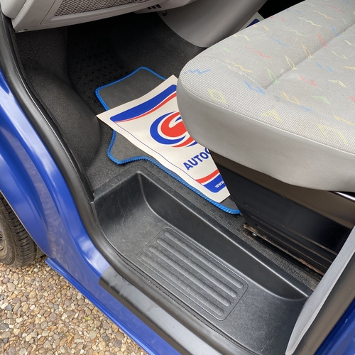 2005 VW Transporter T5 2.5 TDi 130 LWB AUTOMATIC High Top Camper Van 2 Berth